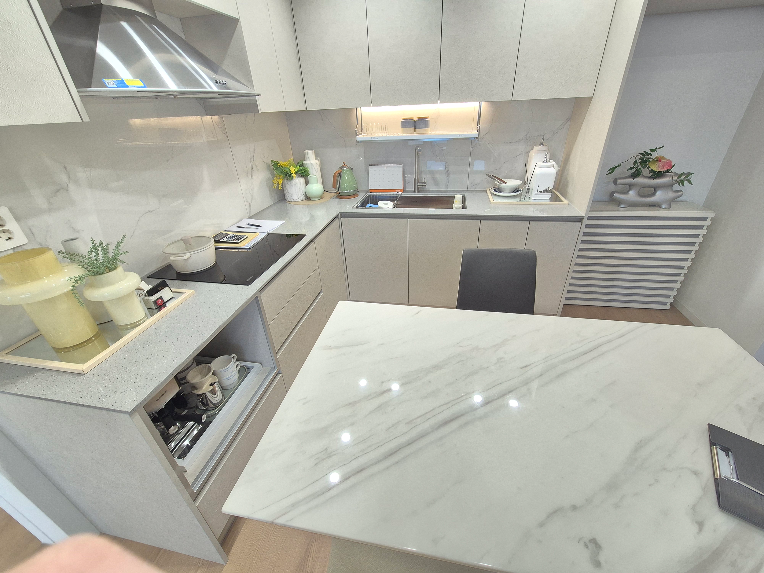 젬스톤라피네 미아